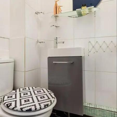 2 Cozy Pere Lachaise Nation Paris